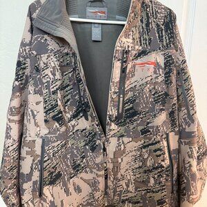 Sitka Jacket (L) & Ascent Pant (32)